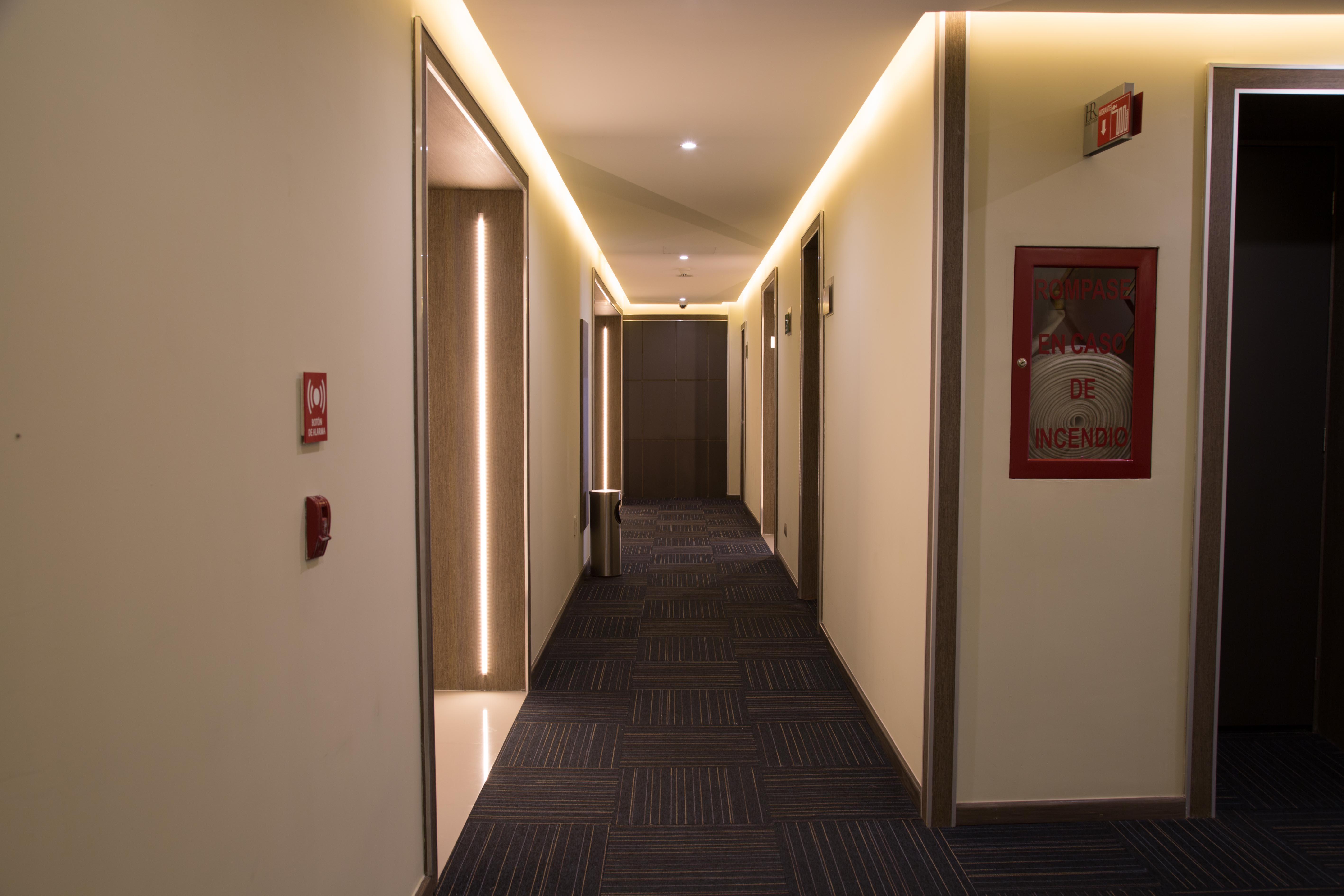 Hotel Riazor Aeropuerto Mexico-stad Buitenkant foto